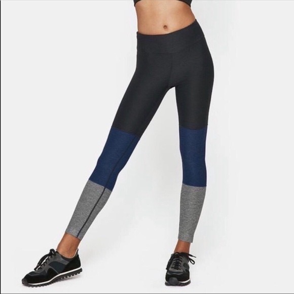 Outdoor Voices Pants - OUTDOOR VOICES Black Navy Graphite Grey Colorblock Springs 7/8 Workout Leggings